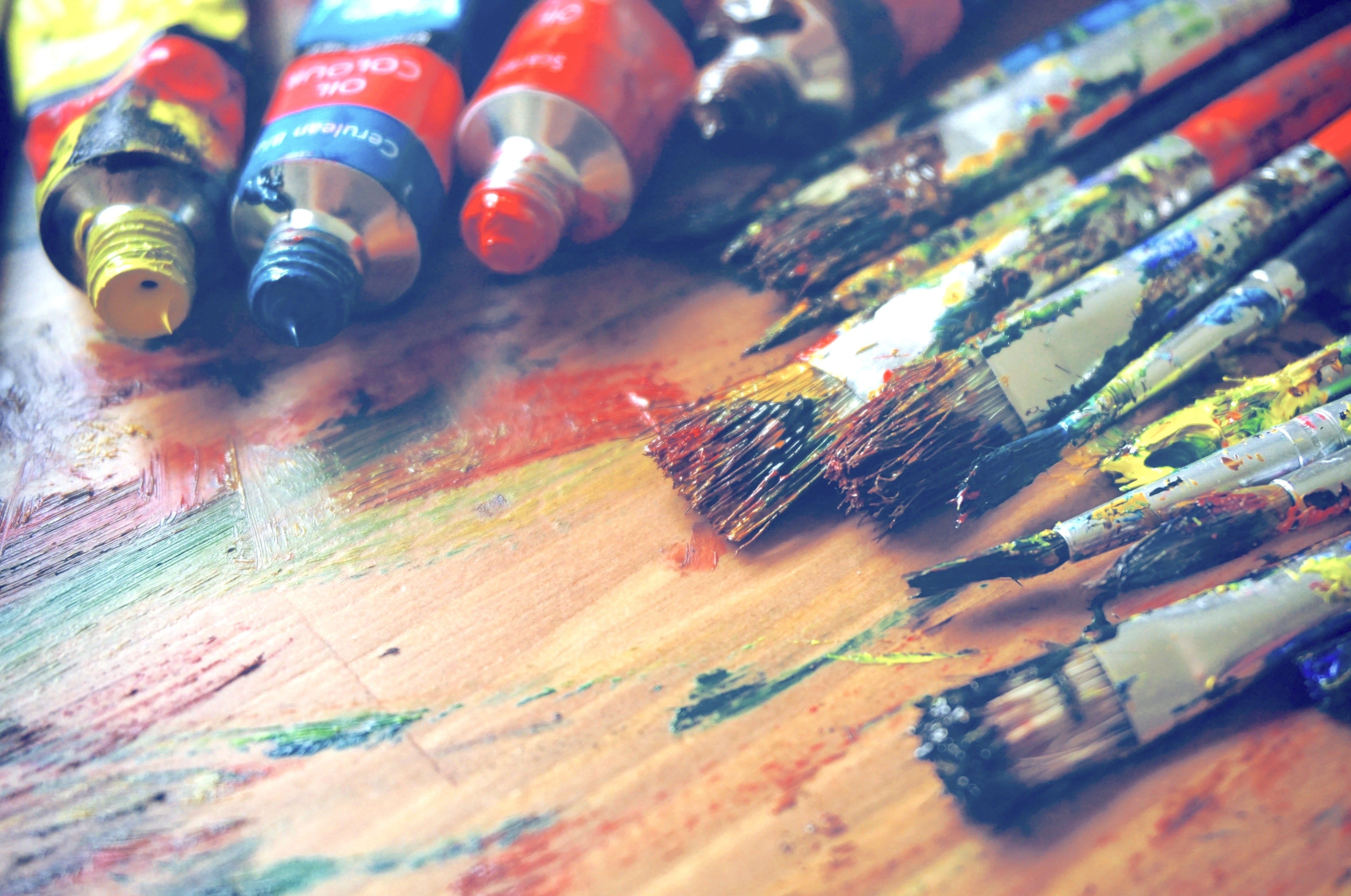 divers - tubes de peinture