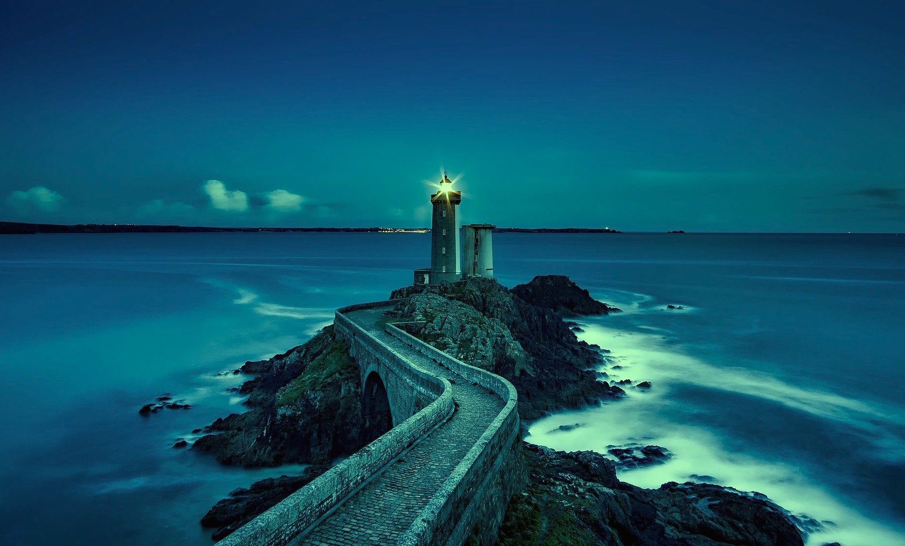 paysage - phare du Finistère